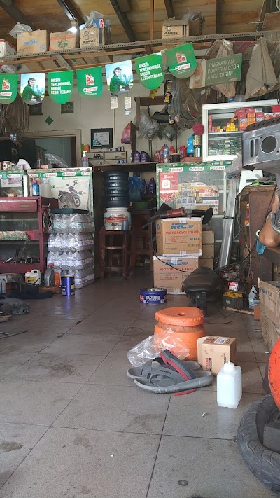 Rafi Motor: Solusi Otomotif Cilacap yang Selalu Siap Mengemudi